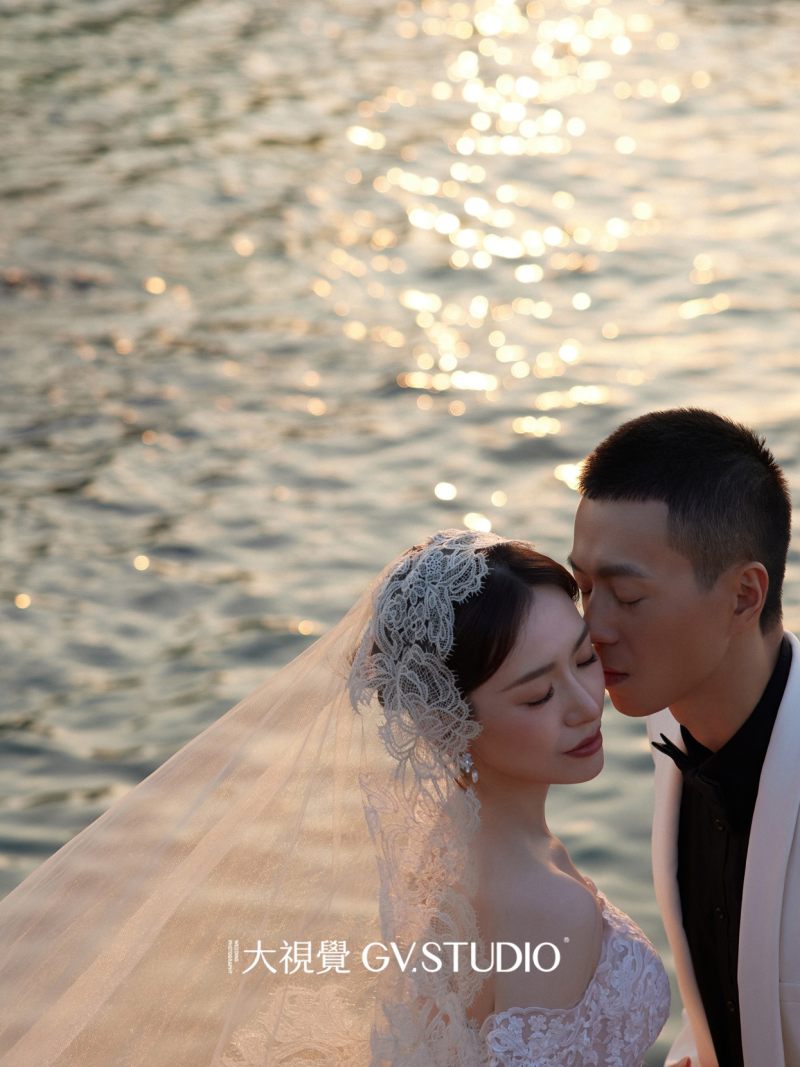 黄先生林女士电影感婚纱照、Mix、法海、广东省十大摄影师
把生活的每一刻美好的瞬间，放进有回忆的相机里、婚纱照