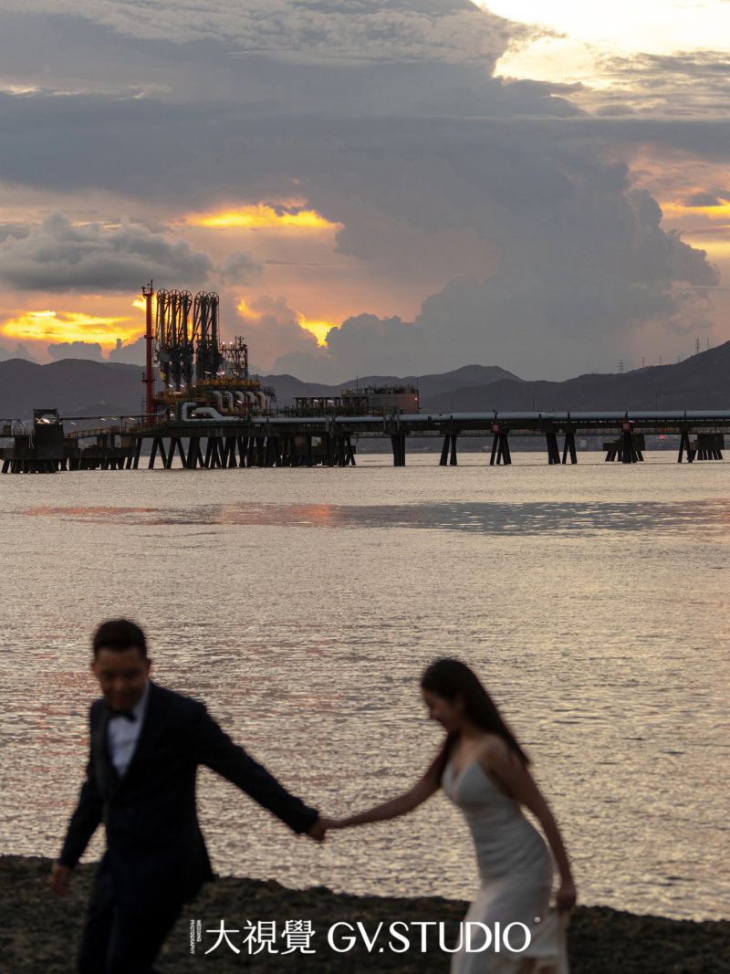 李先生&邓小姐电影感婚纱照、Mix、林煌、时间会过去，照片不会过期。、婚纱照