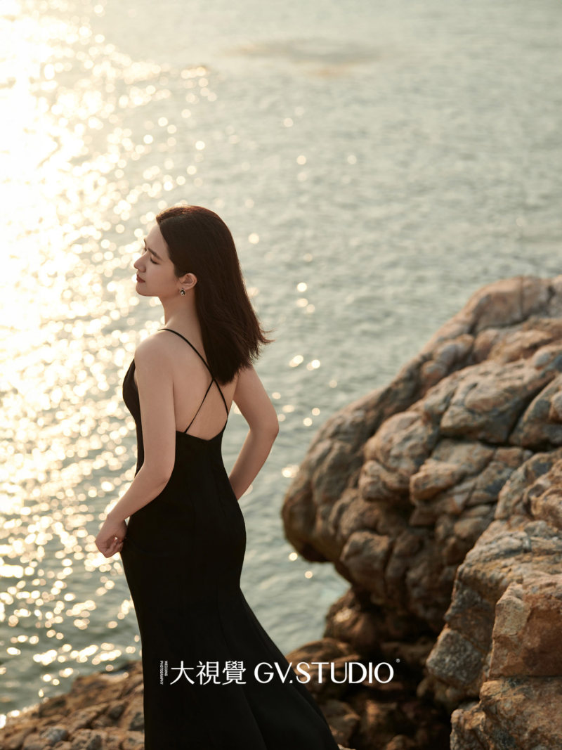 陈先生文小姐电影感婚纱照、Mix、法海、把生活的每一刻美好的瞬间，放进有回忆的相机里、婚纱照