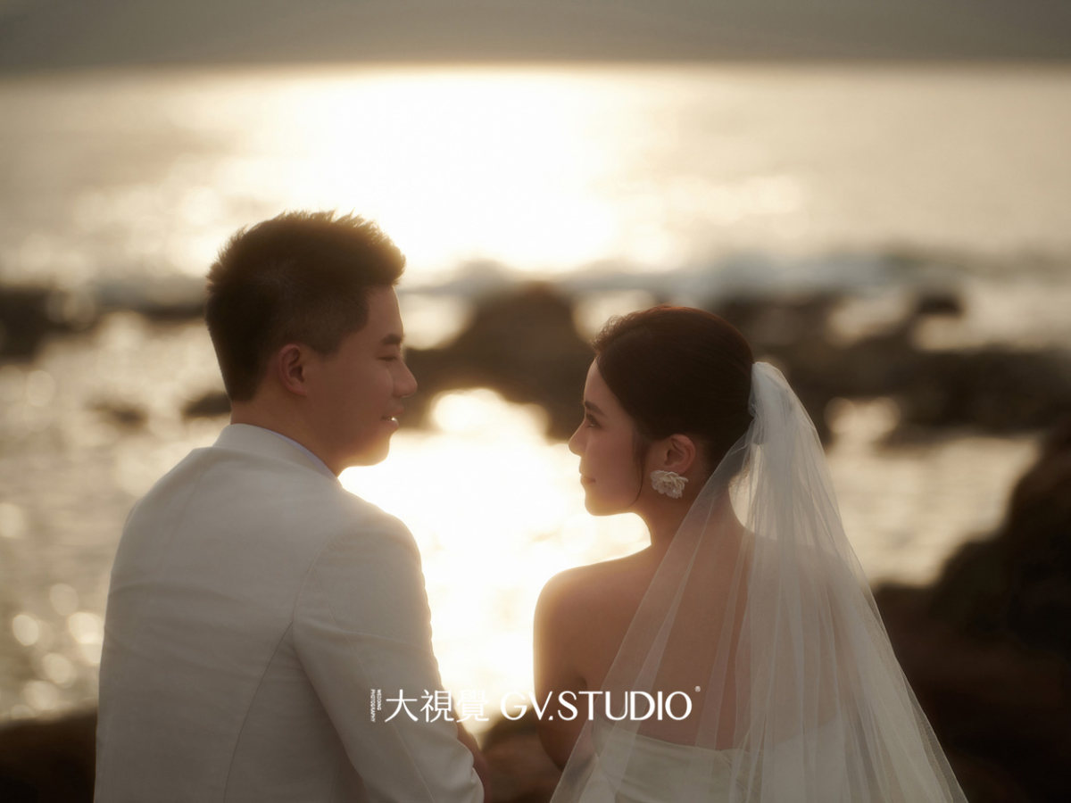 叶先生刁小姐电影感婚纱照、Mix、法海、广东省十大摄影师
把生活的每一刻美好的瞬间，放进有回忆的相机里、婚纱照