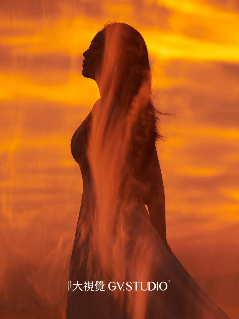 汪先生周小姐电影感婚纱照、Mix、法海、广东省十大摄影师
把生活的每一刻美好的瞬间，放进有回忆的相机里、婚纱照