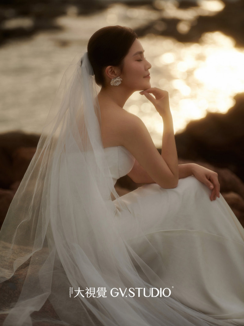 叶先生刁小姐电影感婚纱照、Mix、法海、广东省十大摄影师
把生活的每一刻美好的瞬间，放进有回忆的相机里、婚纱照