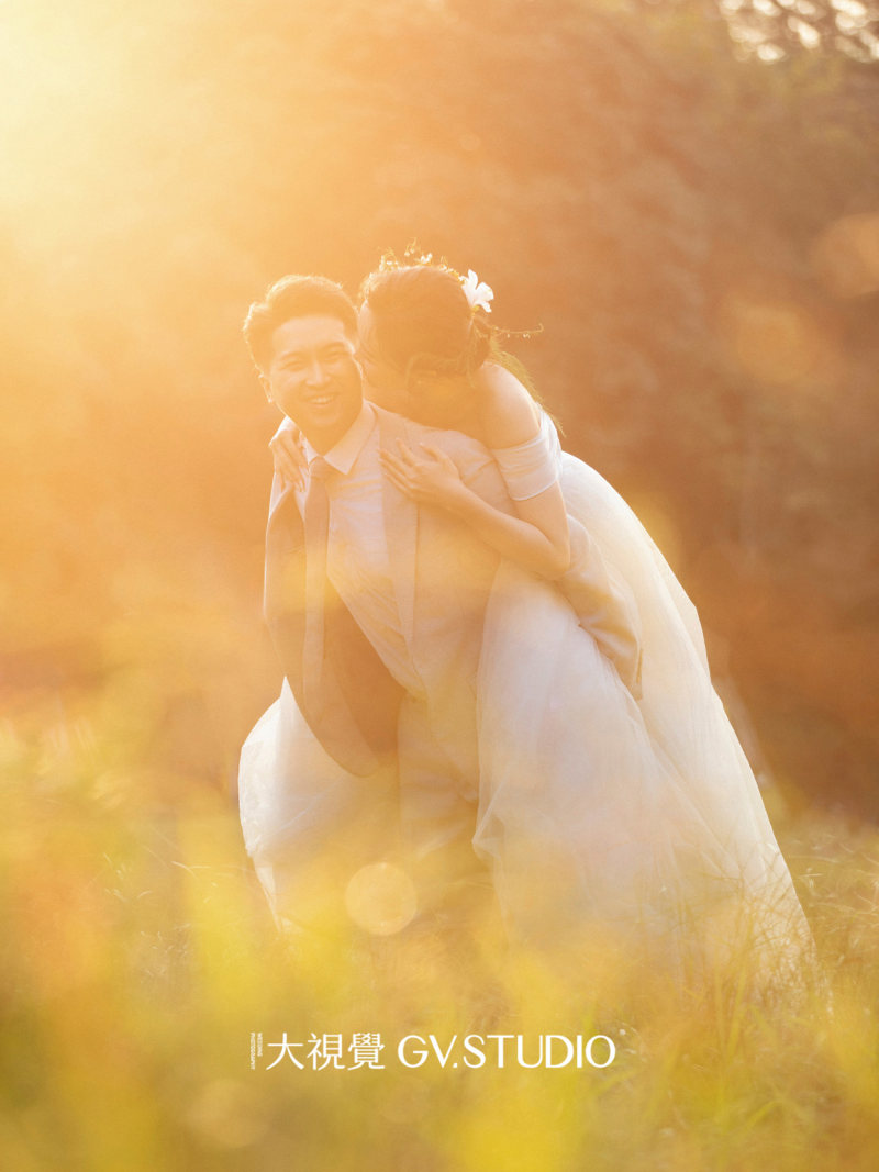 张先生黄小姐电影感婚纱照、Mix、风子、相机是画笔，光影是颜料，镜头前的你们是我画中的主角。、婚纱照