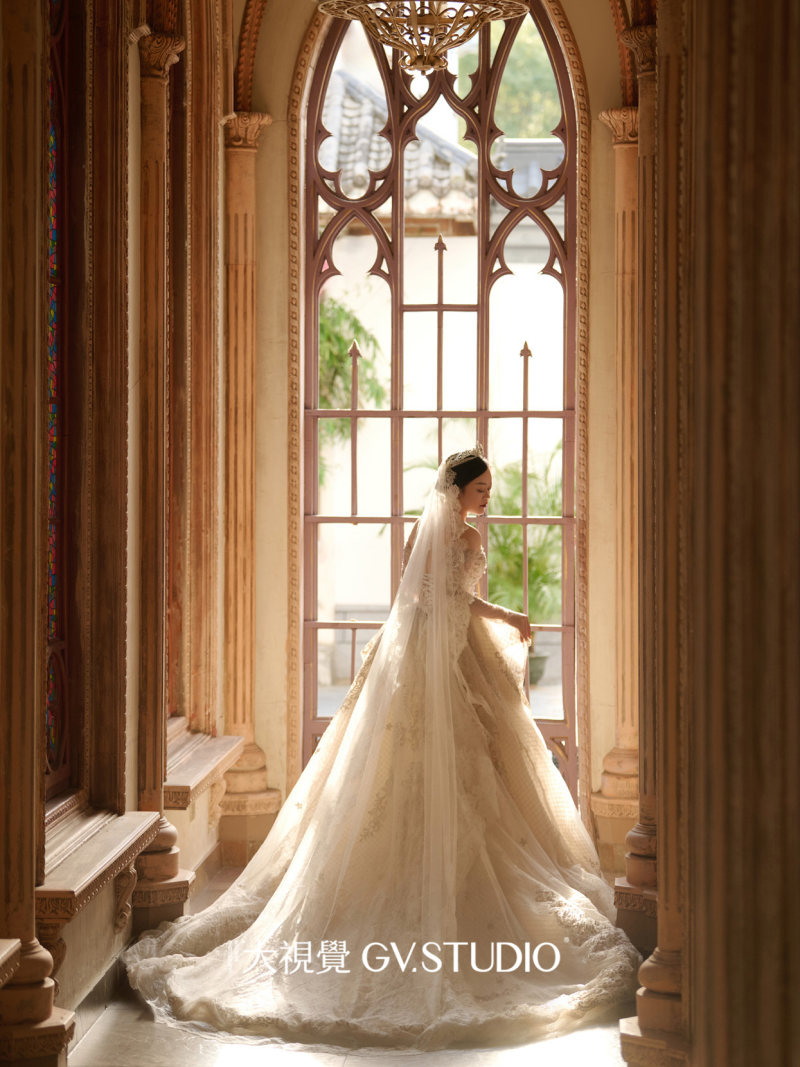 王先生陈小姐电影感婚纱照、Mix、法海、广东省十大摄影师
把生活的每一刻美好的瞬间，放进有回忆的相机里、婚纱照