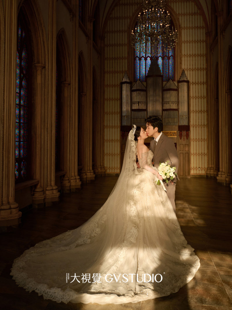 王先生陈小姐电影感婚纱照、Mix、法海、广东省十大摄影师
把生活的每一刻美好的瞬间，放进有回忆的相机里、婚纱照