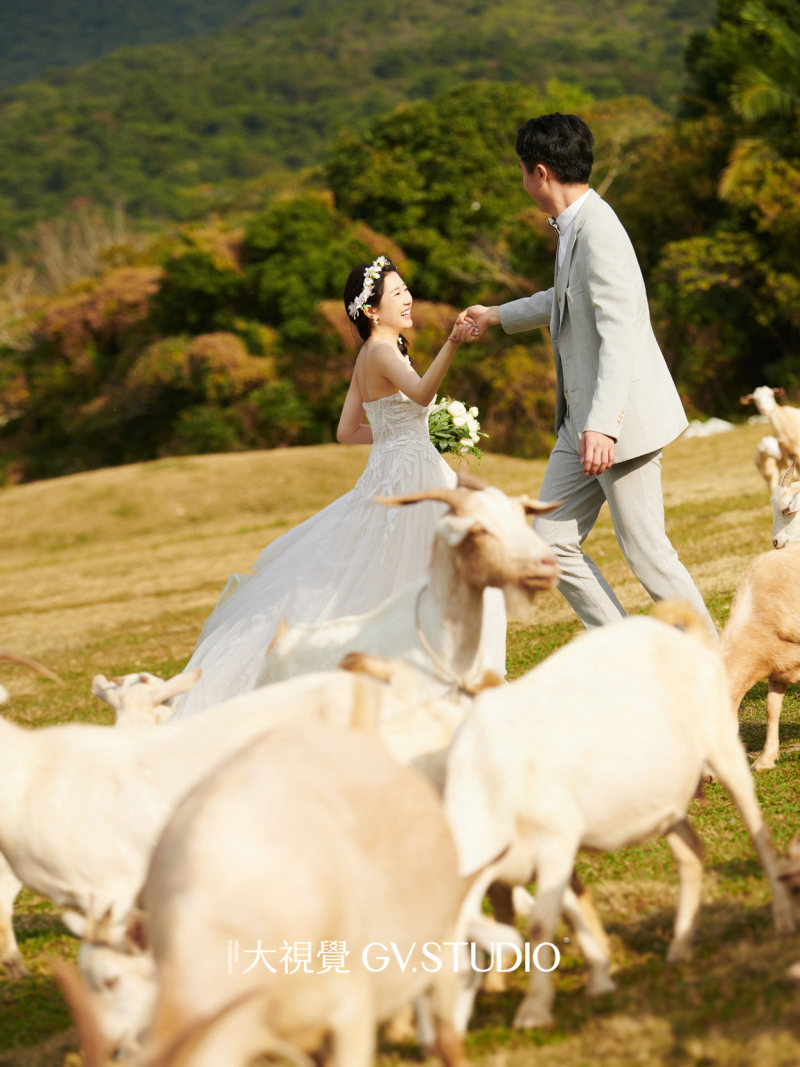 林先生李小姐电影感婚纱照、Mix、法海、广东省十大摄影师
把生活的每一刻美好的瞬间，放进有回忆的相机里、婚纱照