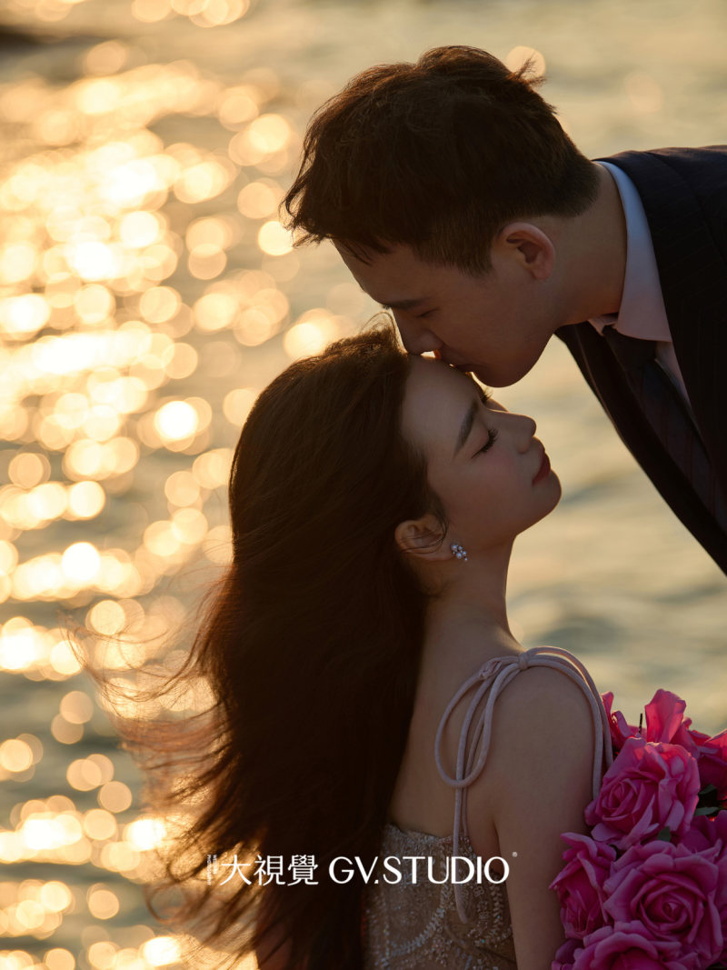 胡先生唐小姐电影感婚纱照、Mix、法海、广东省十大摄影师
把生活的每一刻美好的瞬间，放进有回忆的相机里、婚纱照
