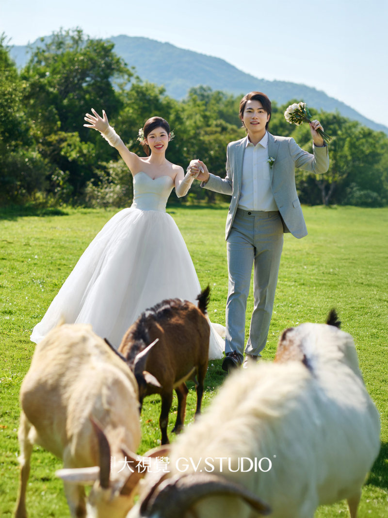 刘先生张小姐电影感婚纱照、Mix、法海、广东省十大摄影师
把生活的每一刻美好的瞬间，放进有回忆的相机里、婚纱照