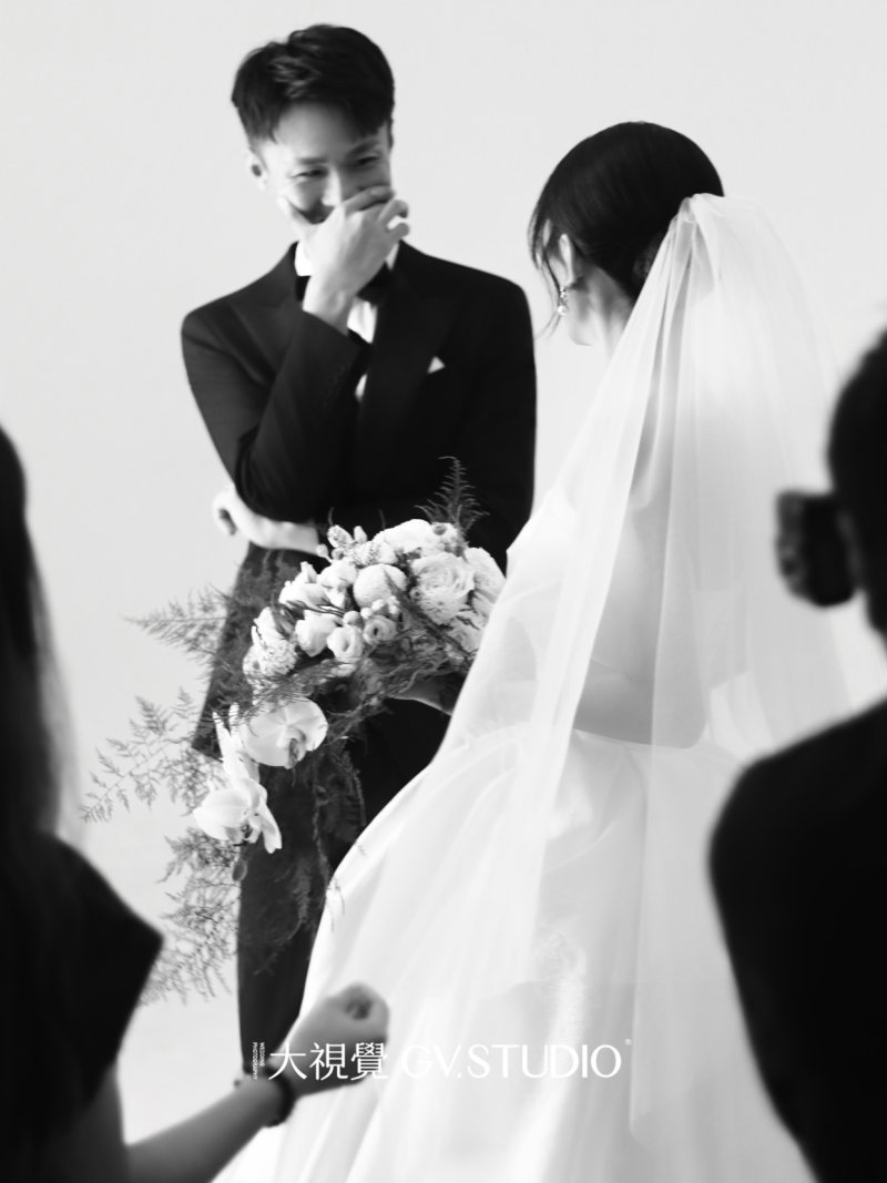 黄先生&英琪宝宝电影感婚纱照、Mix、KK、扎根于生活的创作，让婚纱照有一种美的踏实感。、婚纱照