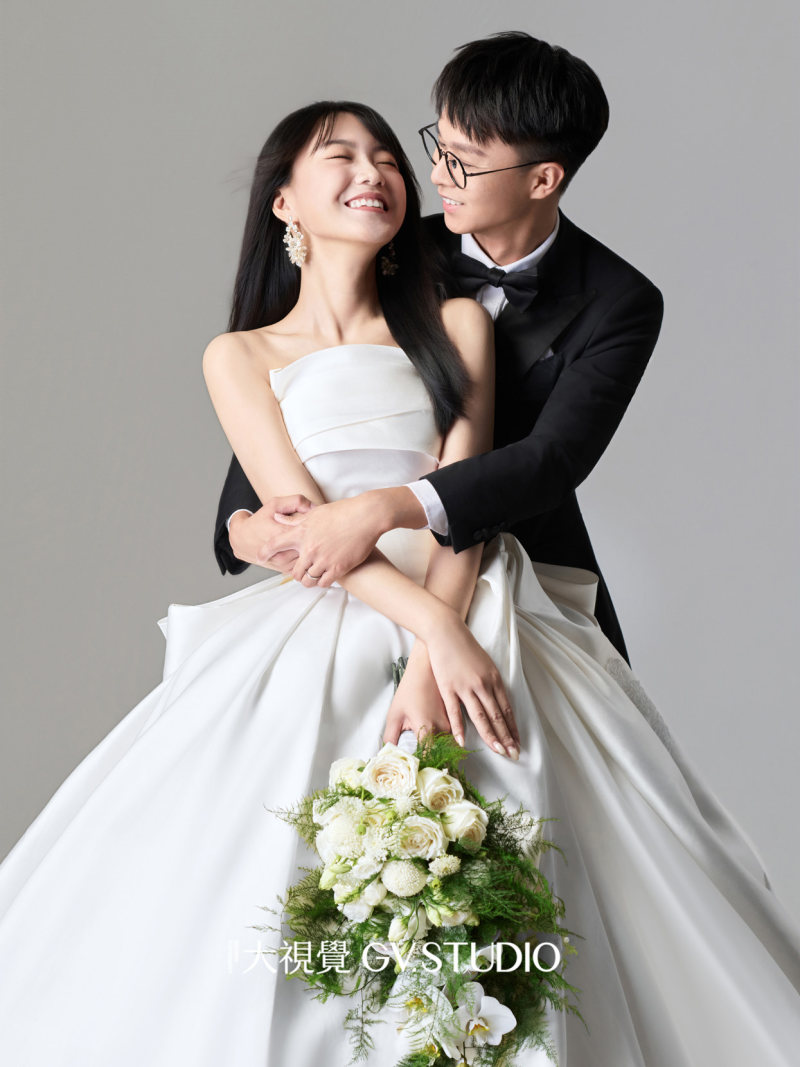 黄先生&英琪宝宝电影感婚纱照、Mix、KK、扎根于生活的创作，让婚纱照有一种美的踏实感。、婚纱照