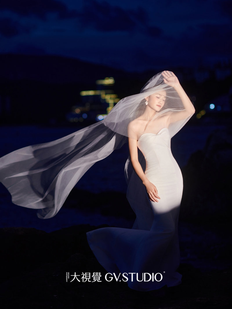 杜先生李小姐电影感婚纱照、Mix、法海、广东省十大摄影师
把生活的每一刻美好的瞬间，放进有回忆的相机里、婚纱照