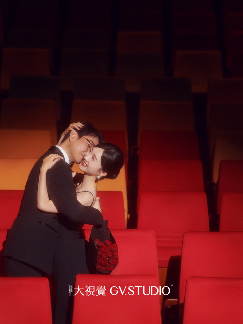 黄先生唐小姐电影感婚纱照、Mix、法海、广东省十大摄影师
把生活的每一刻美好的瞬间，放进有回忆的相机里、婚纱照