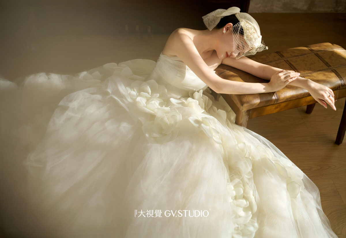 马先生刘小姐电影感婚纱照、Mix、安柒、伟大的照片，重要的是情深，而不是景深。、婚纱照