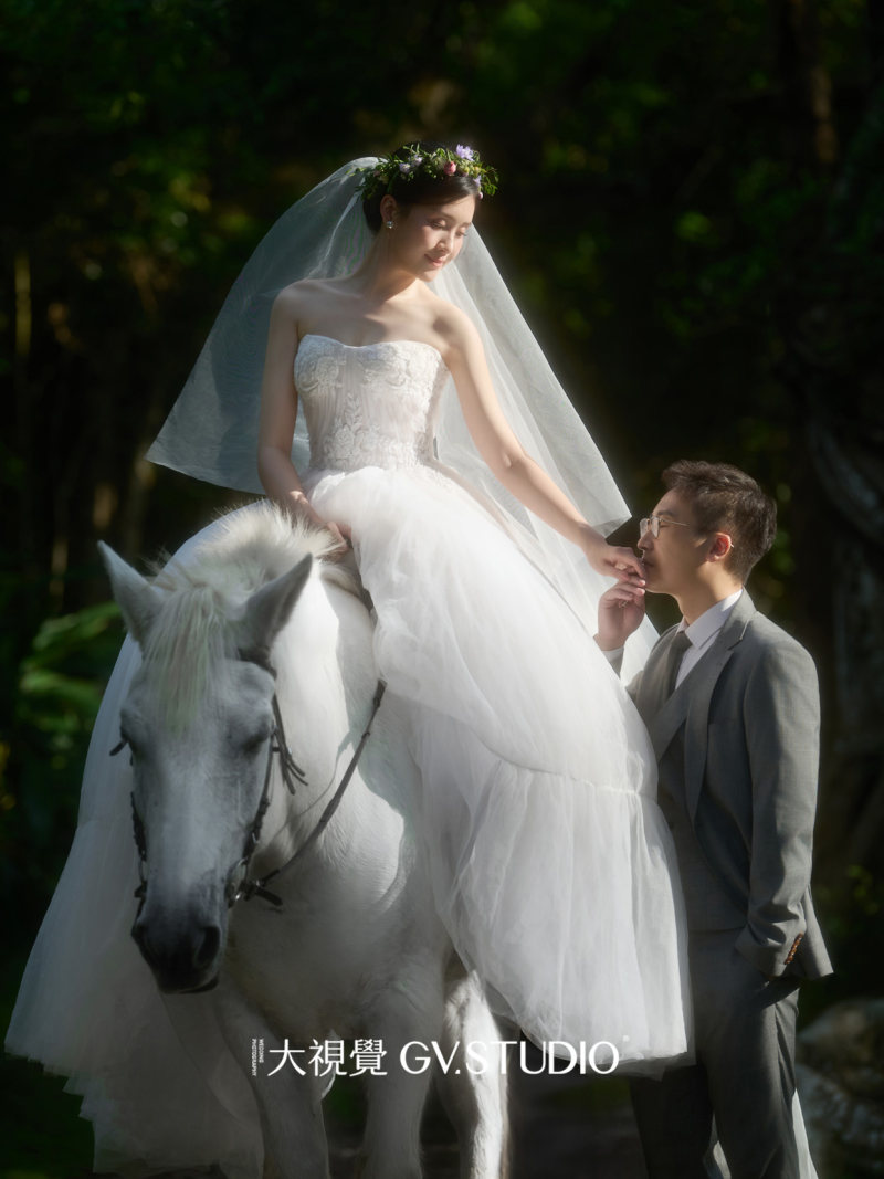 洪先生陈小姐电影感婚纱照、Mix、法海、广东省十大摄影师
把生活的每一刻美好的瞬间，放进有回忆的相机里、婚纱照