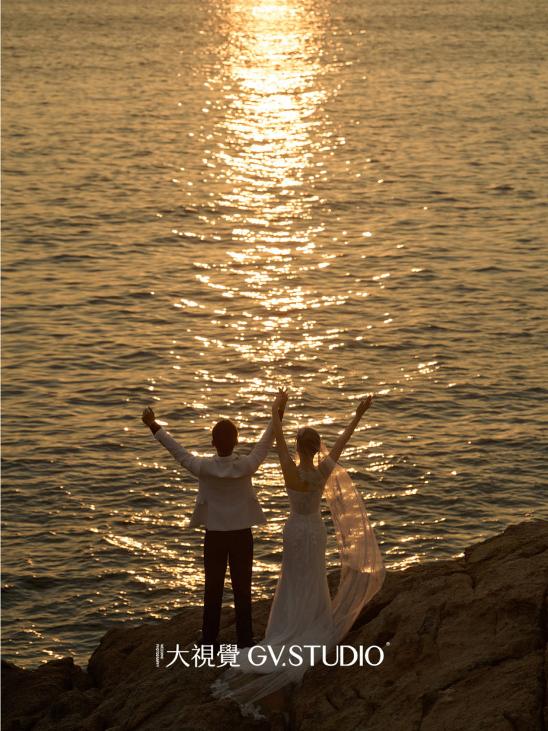 郭先生刘小姐电影感婚纱照、Mix、法海、广东省十大摄影师
把生活的每一刻美好的瞬间，放进有回忆的相机里、婚纱照