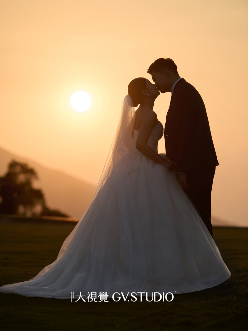 肖先生陈小姐电影感婚纱照、Mix、法海、广东省十大摄影师
把生活的每一刻美好的瞬间，放进有回忆的相机里、婚纱照