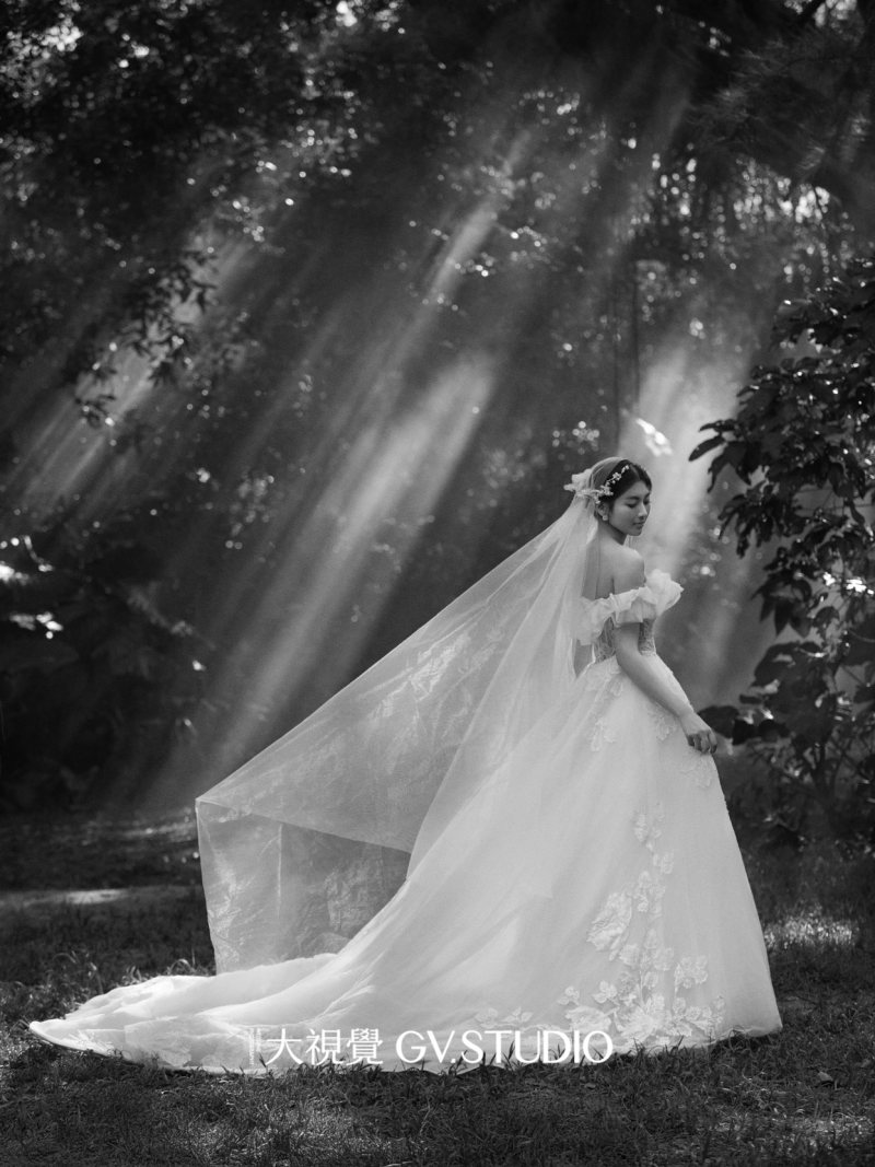 郑先生陈小姐电影感婚纱照、Mix、法海、广东省十大摄影师
把生活的每一刻美好的瞬间，放进有回忆的相机里、婚纱照