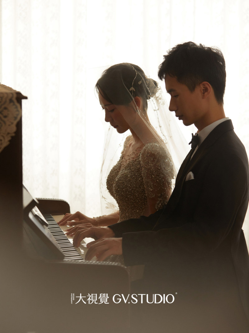 戈先生&刘小姐电影感婚纱照、Mix  Mix、小波、每张照片的背后都有一个故事、婚纱照