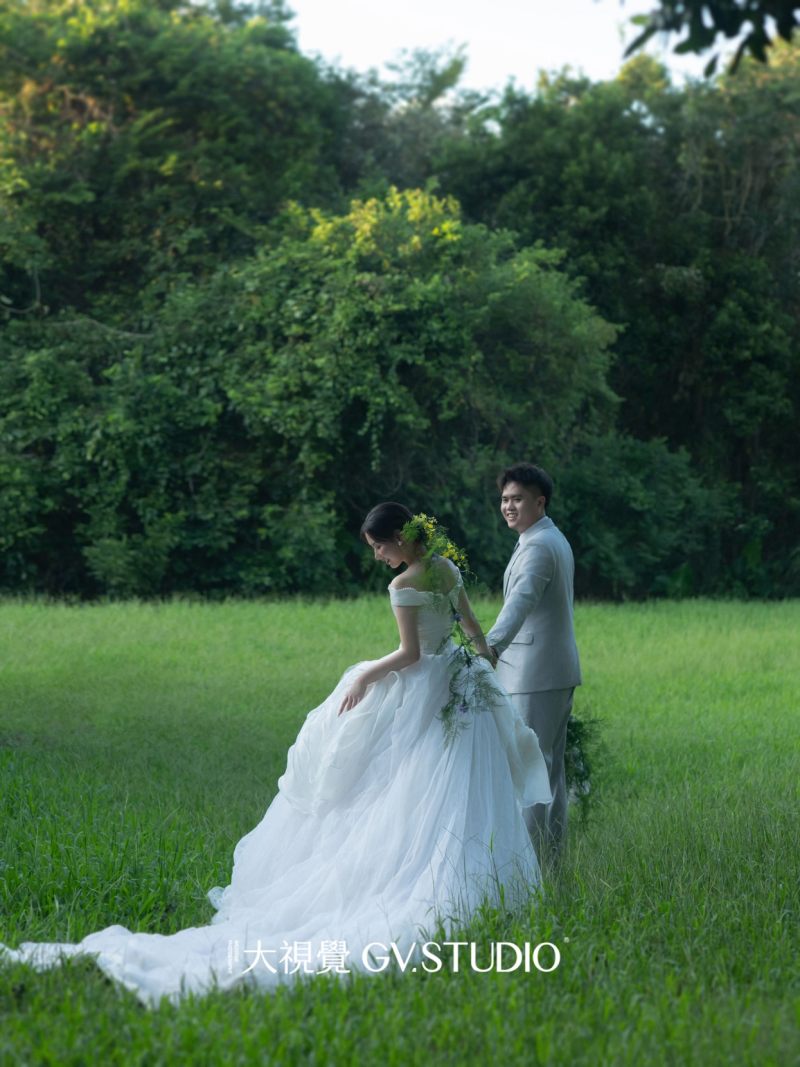 詹先生林宝宝电影感婚纱照、Mix、KK、扎根于生活的创作，让婚纱照有一种美的踏实感。、婚纱照