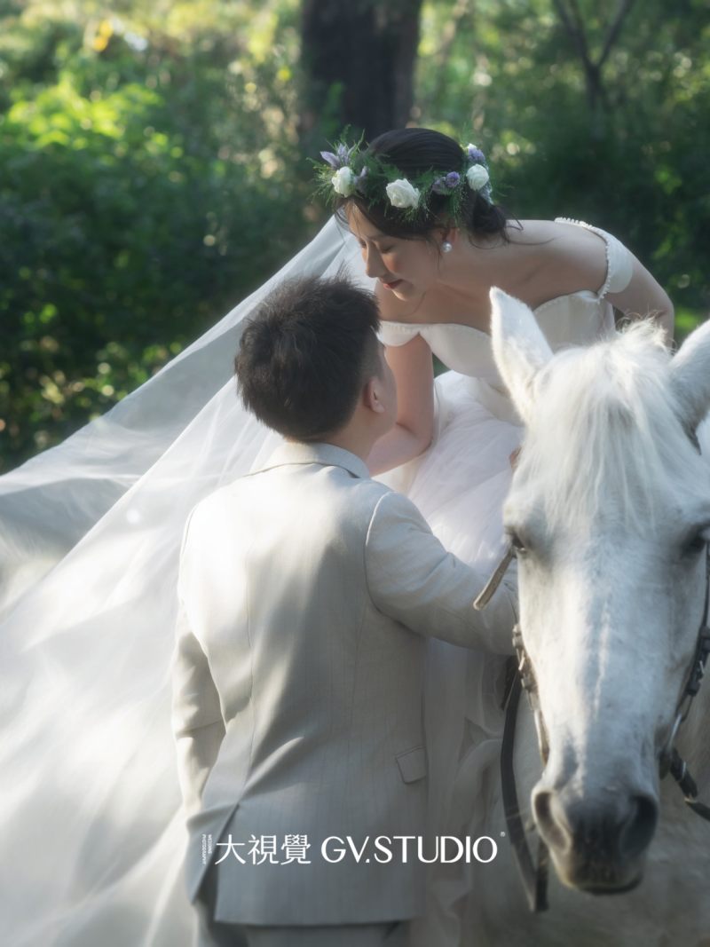 詹先生林宝宝电影感婚纱照、Mix、KK、扎根于生活的创作，让婚纱照有一种美的踏实感。、婚纱照