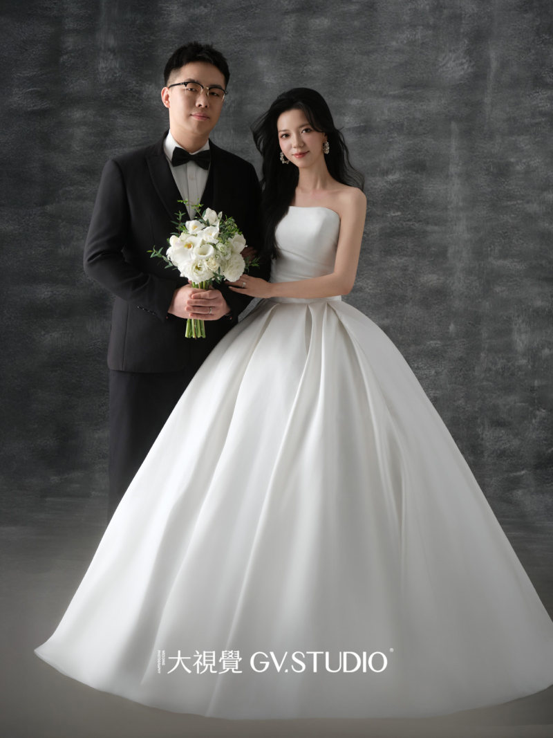 张先生张女士电影感婚纱照、Mix、大魏、摄影是在每百分之一秒都强烈地享受生活。、婚纱照