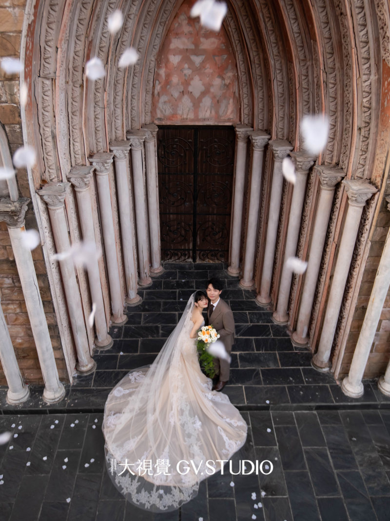蔡先生&雯静宝宝电影感婚纱照、Mix、KK、扎根于生活的创作，让婚纱照有一种美的踏实感。、婚纱照