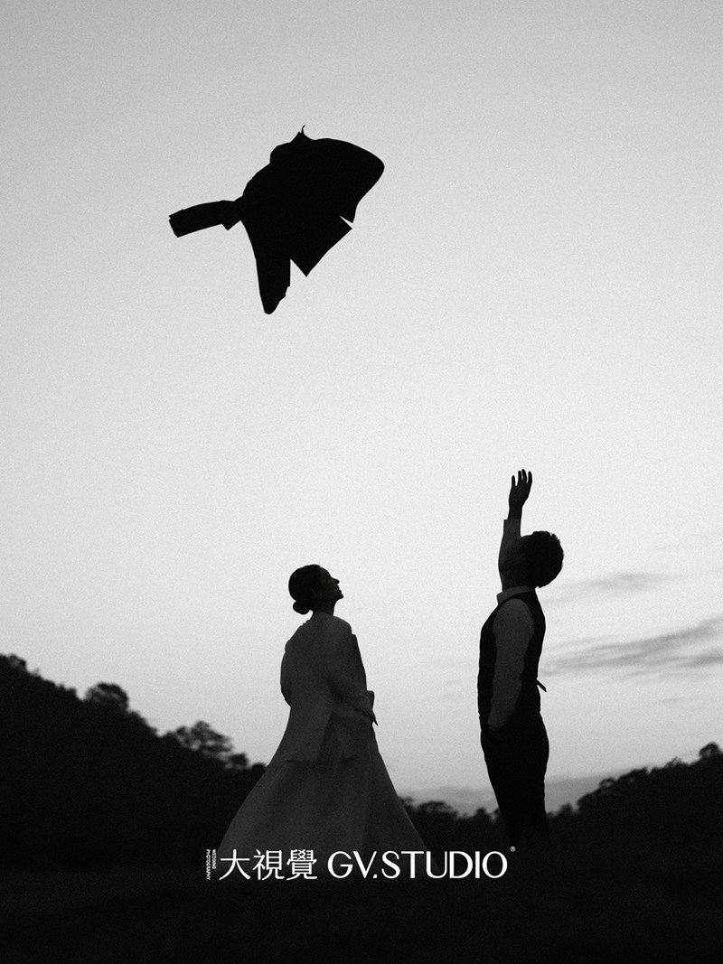 蔡先生&吴宝宝电影感婚纱照、Mix、KK、扎根于生活的创作，让婚纱照有一种美的踏实感。、婚纱照
