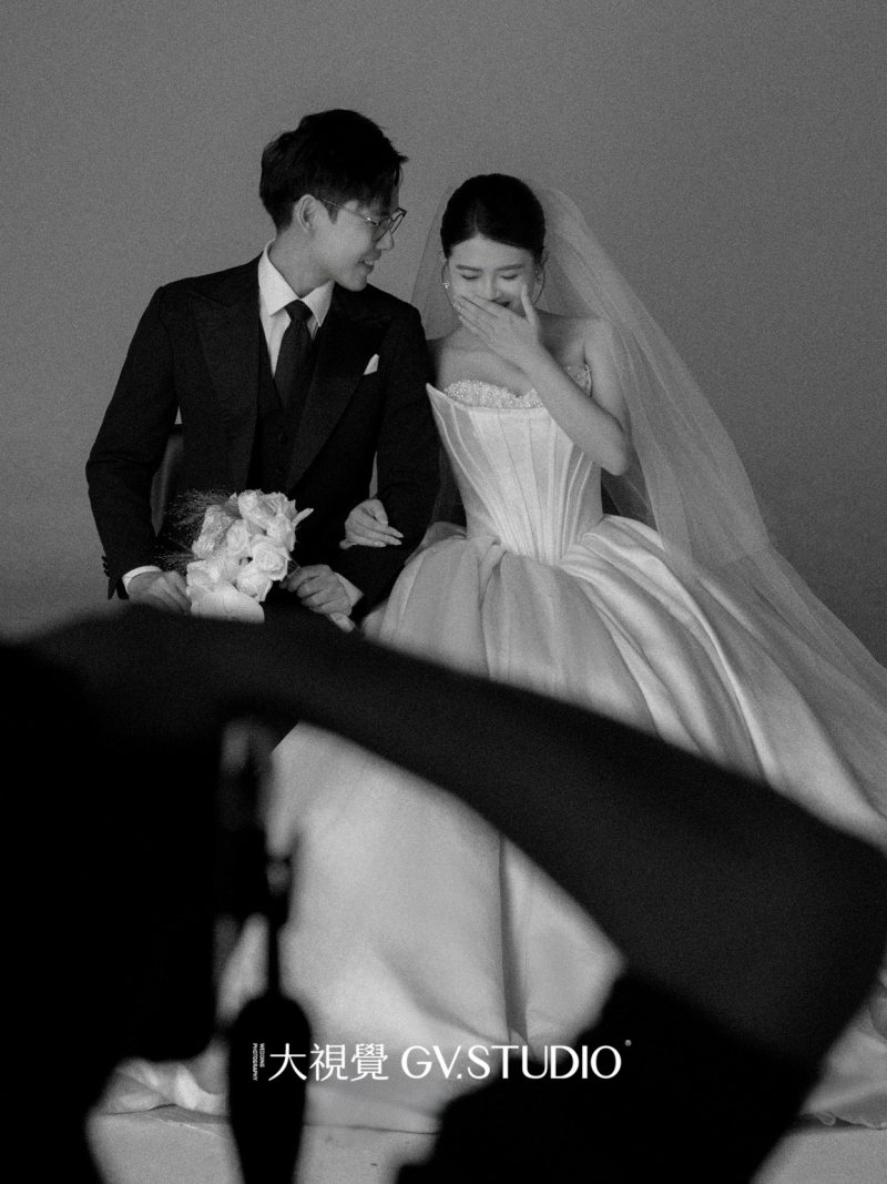 萧先生钟小姐电影感婚纱照、Mix、法海、广东省十大摄影师
把生活的每一刻美好的瞬间，放进有回忆的相机里、婚纱照