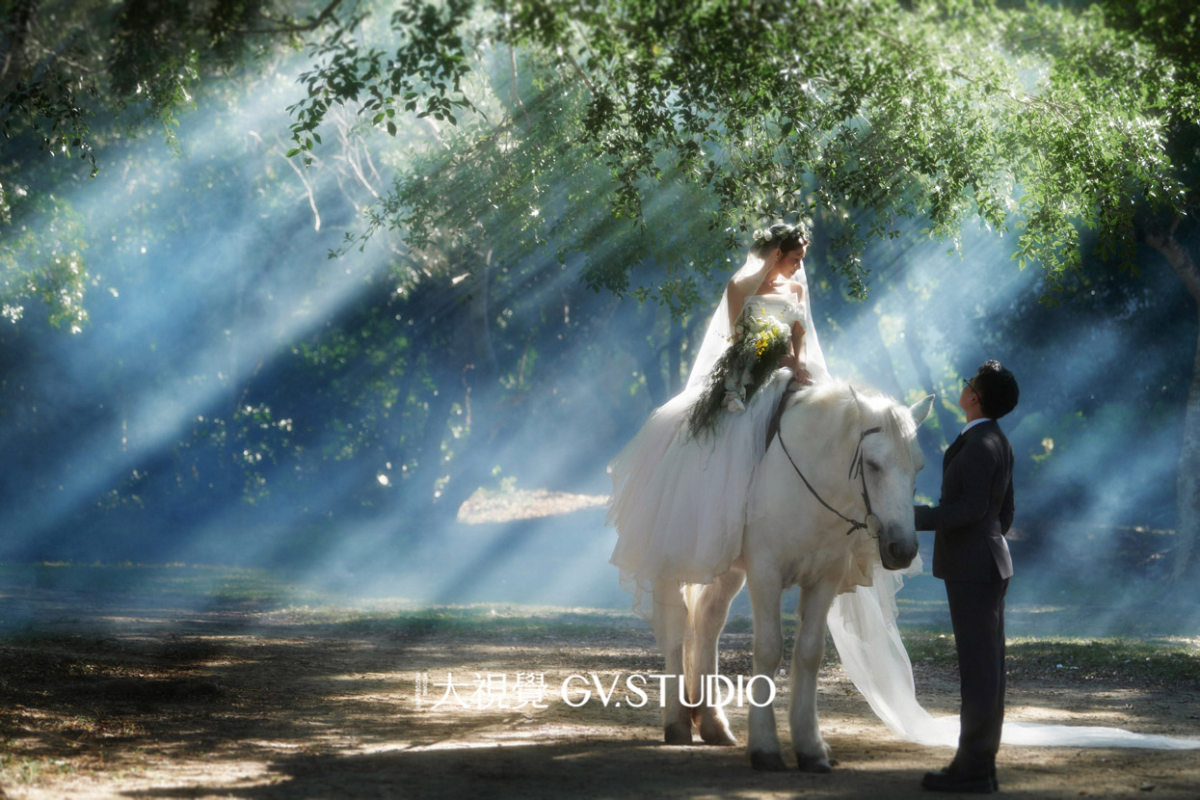 谢先生刘小姐电影感婚纱照、Mix、法海、广东省十大摄影师
把生活的每一刻美好的瞬间，放进有回忆的相机里、婚纱照