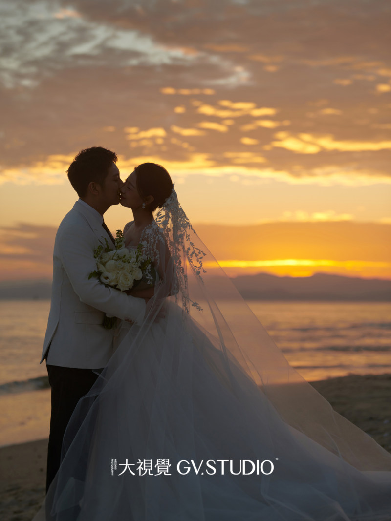 宋先生刘小姐电影感婚纱照、Mix、法海、广东省十大摄影师
把生活的每一刻美好的瞬间，放进有回忆的相机里、婚纱照