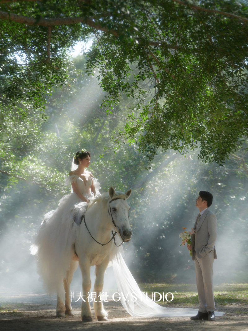 杨先生王小姐电影感婚纱照、Mix、法海、广东省十大摄影师
把生活的每一刻美好的瞬间，放进有回忆的相机里、婚纱照