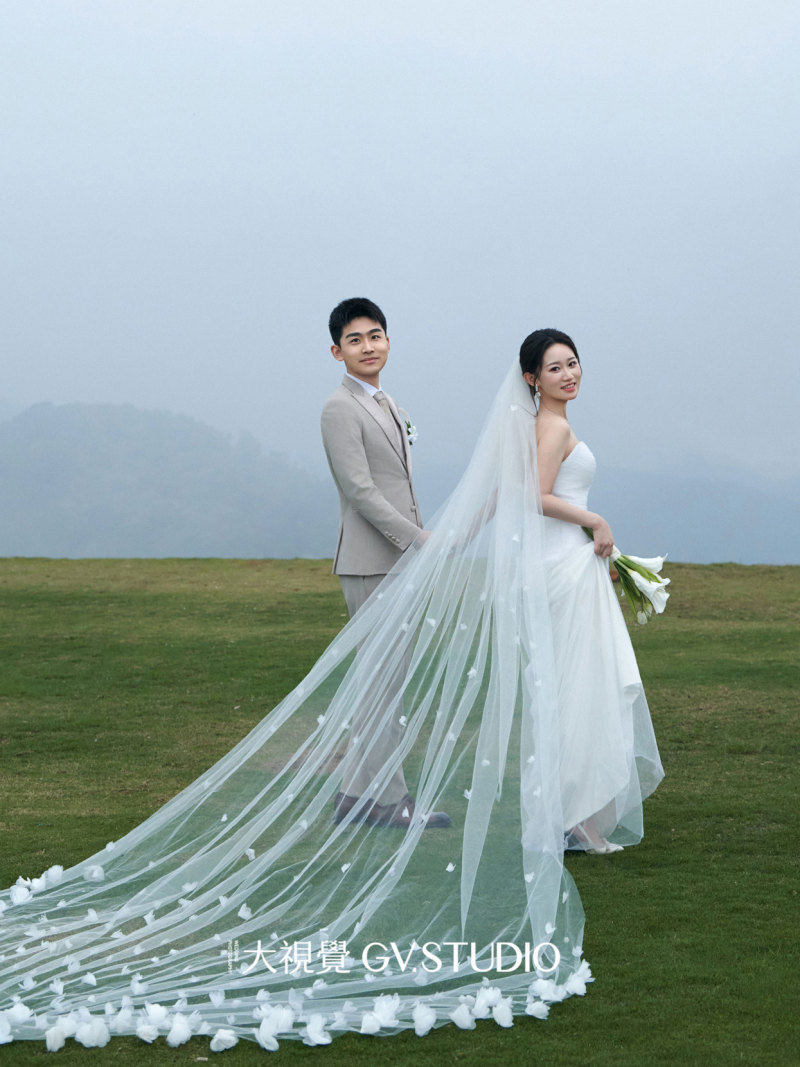 顾先生羿女士电影感婚纱照、Mix、大魏、摄影是在每百分之一秒都强烈地享受生活。、婚纱照
