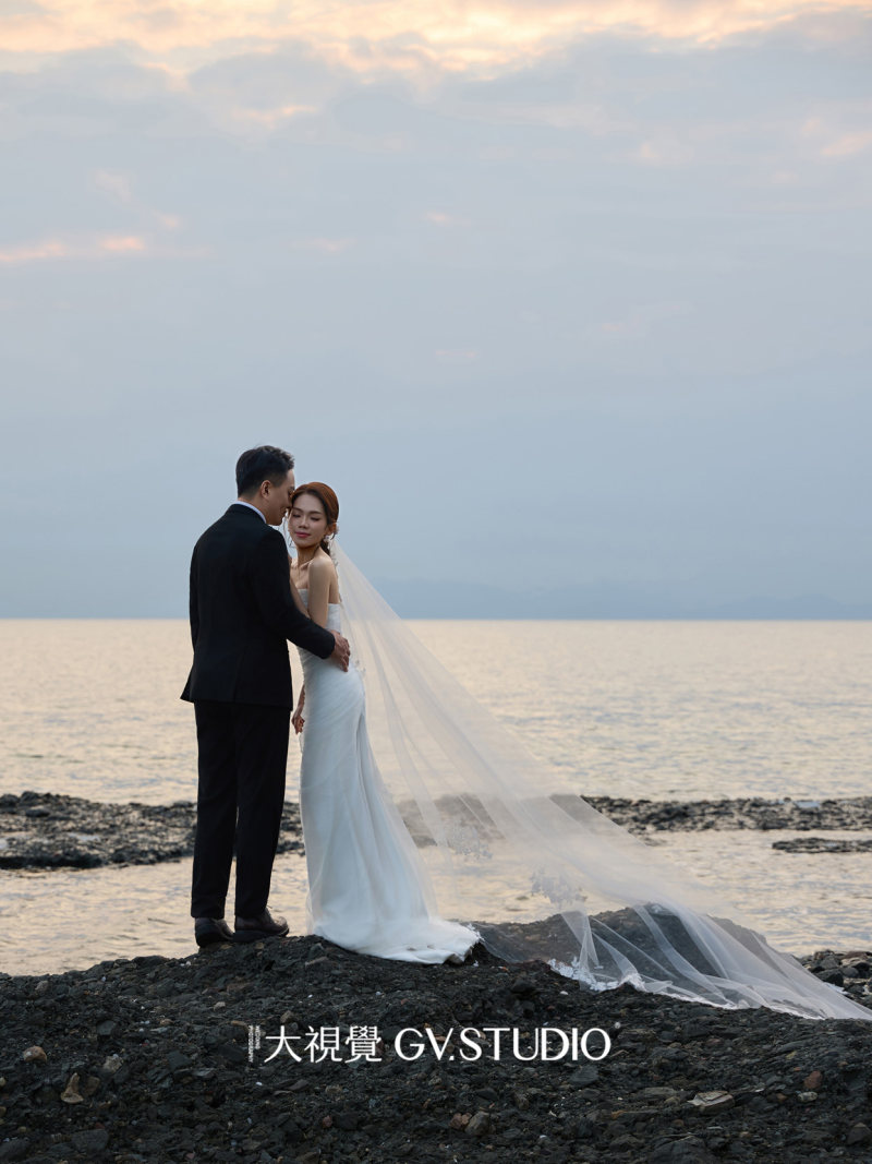 孙先生小姐电影感婚纱照、Mix、月歌、光与影的故事，在一瞬间被定格下来。、婚纱照