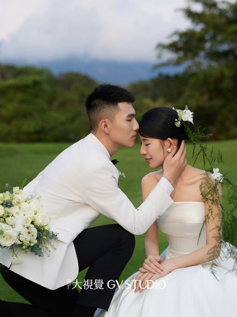 洪先生邹小姐电影感婚纱照、Mix、法海、广东省十大摄影师
把生活的每一刻美好的瞬间，放进有回忆的相机里、婚纱照