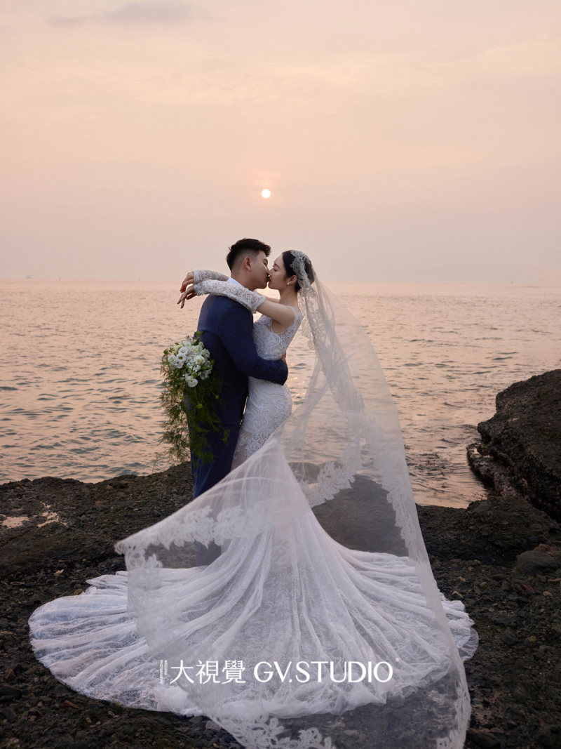 郭先生张小姐电影感婚纱照、Mix、法海、广东省十大摄影师
把生活的每一刻美好的瞬间，放进有回忆的相机里、婚纱照