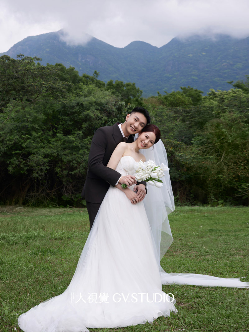 黄先生曾小姐电影感婚纱照、Mix、法海、广东省十大摄影师
把生活的每一刻美好的瞬间，放进有回忆的相机里、婚纱照