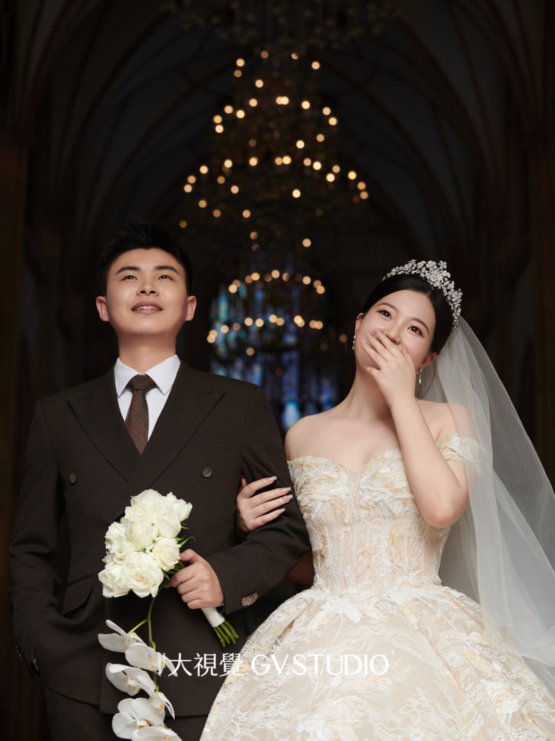 张先生&董宝宝电影感婚纱照、Mix、KK、扎根于生活的创作，让婚纱照有一种美的踏实感。、婚纱照