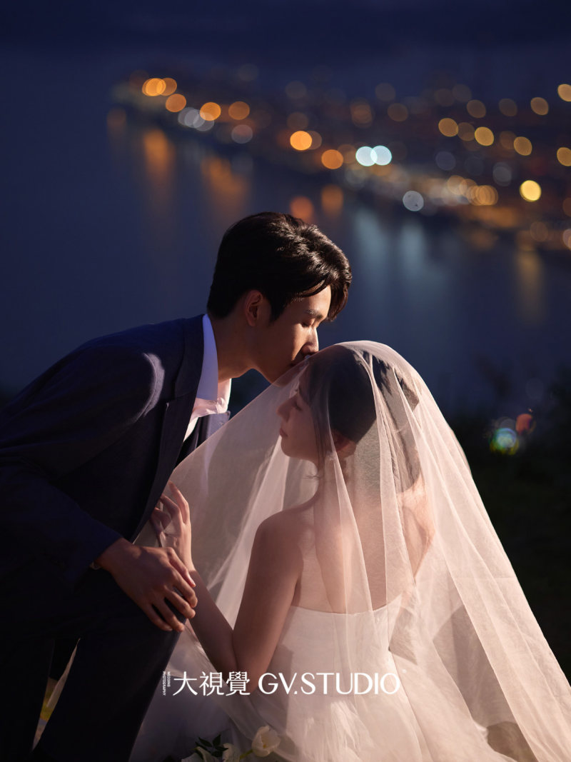 范先生彭小姐电影感婚纱照、Mix、法海、广东省十大摄影师
把生活的每一刻美好的瞬间，放进有回忆的相机里、婚纱照